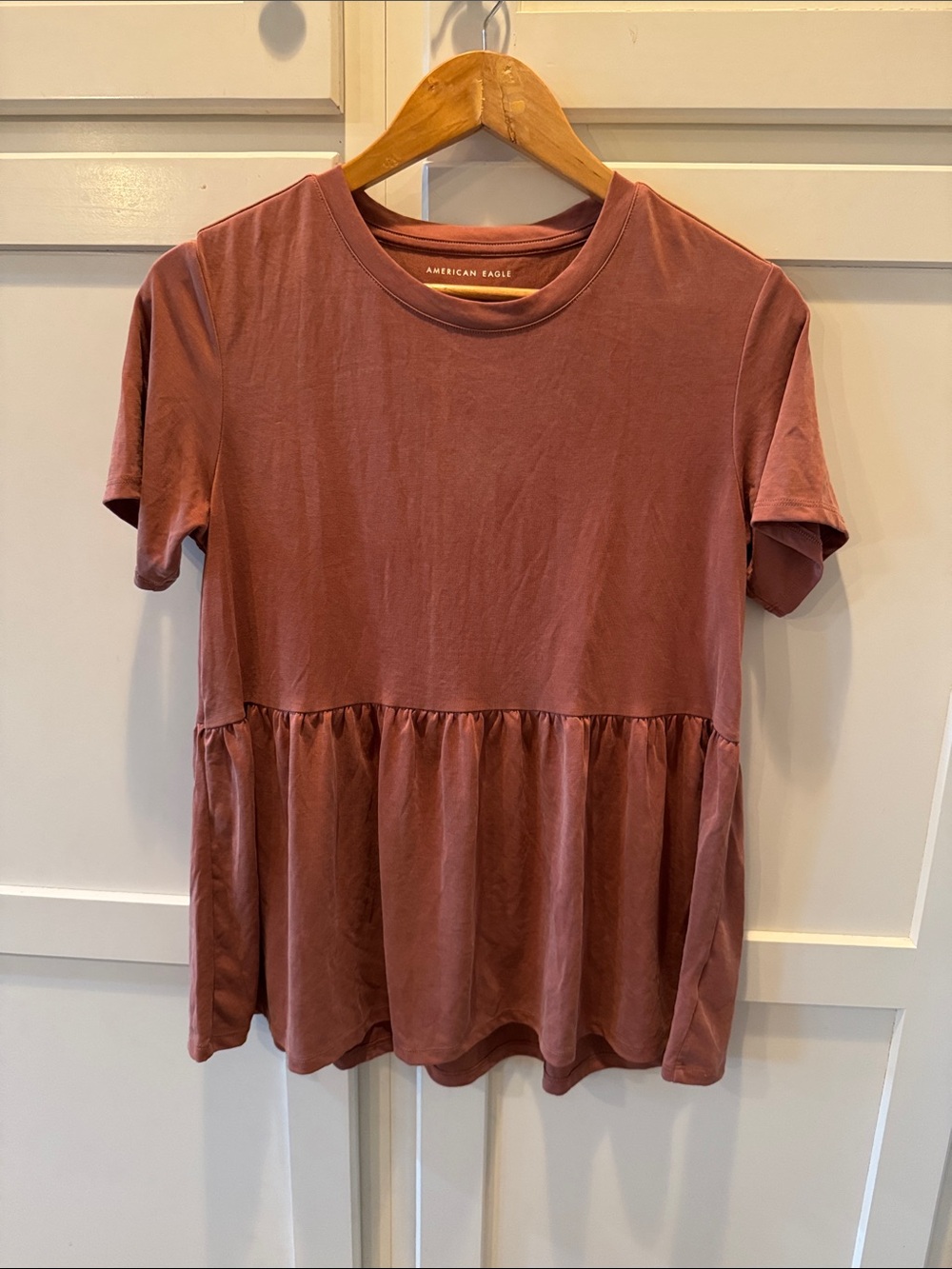American Eagle Outfitters Mauve Short Sleeve Peplum Tee